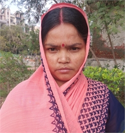 Sangeeta - Part time Cook and Baby Sitter in Hastsal in Delhi