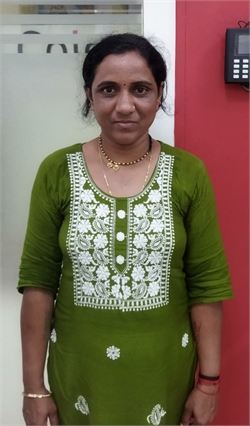 SANGEETA VASANT JADHAV - Full time Cleaner and Cook and Baby Sitter in MALAD WEST in Mumbai