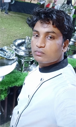 Sanjeev Paswan - Full time Cook in Breach Candy in Mumbai