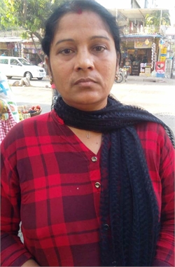Sanju Pande - Full time Cleaner and Cook and Baby Sitter in Borivali East in Mumbai