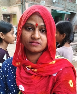 Santosh - Part time Cleaner and Baby Sitter in Baprola in Delhi