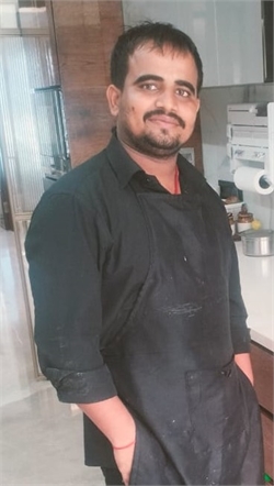 Santosh kumar choudary - Full time Cook in andhiri west in Mumbai