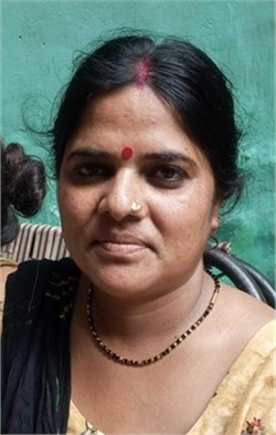 Sarita - Part time Baby Sitter in shadra in Delhi