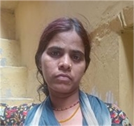 Sarita Kumari - Part time Cleaner and Baby Sitter in majdur camp in Delhi