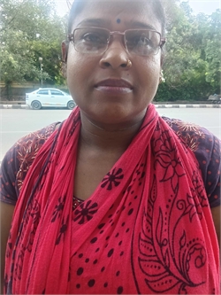 Seema Devi - Part time Cleaner and Cook in Kondli in Delhi