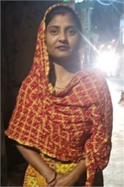 Seema - Part time Baby Sitter in Narela in Delhi