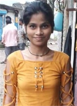 Seema Dhivar - Full time Baby Sitter in Nalasopara in Mumbai