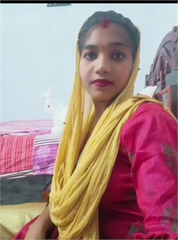 Seema - Part time Baby Sitter in Sector 62A, in New Delhi