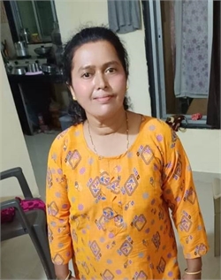 Seema Mukesh Singh - Part time Baby Sitter in virar east in Mumbai
