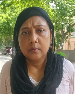 Seema paul - Part time Cleaner and Cook in Dakshinpuri in Delhi