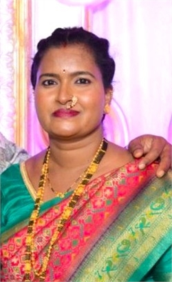 Seema Rajesh Padwal - Part time Cleaner and Cook in Mahim West in Mumbai