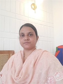 Sehnaaz - Part time Cleaner and Cook in Krishna Temple in Vasco da Gama