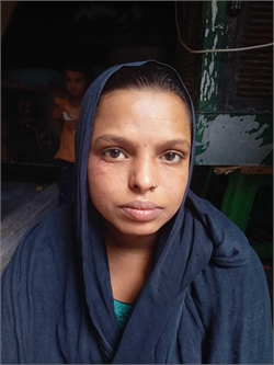Shahnaz - Part time Cleaner in indra camp in Delhi