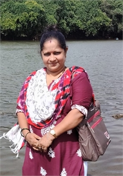 Sharmila Ajay Shinde - Part time Cleaner and Cook in Santacruz West in Mumbai