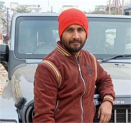 Shekhar Kumra - Part time in Main Central Market in Meerut