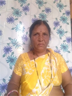 Shobha Manjrekar - Part time Cleaner and Cook and Baby Sitter in Dahisar East in Mumbai