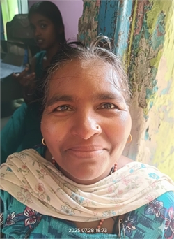 Shrimati - Part time Cook and Baby Sitter in Jahangirpuri in Delhi