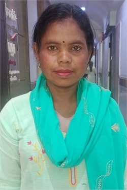 Sonali Hembrom - Full time Cleaner in Malad West in Mumbai