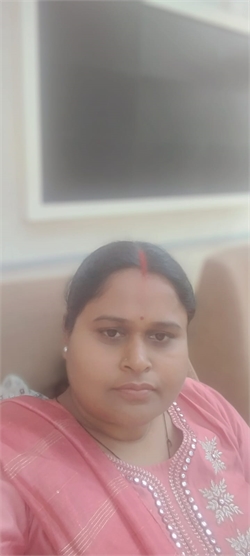 Sugandhi Prajapati - Full time Cleaner and Cook and Baby Sitter in Delhi in Delhi