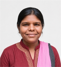 Suman - Part time Cleaner and Cook in Rohini in Delhi