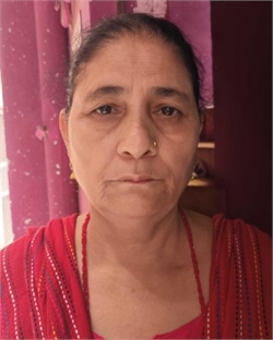 Sumitra - Part time Cleaner in Nanakpura in Delhi