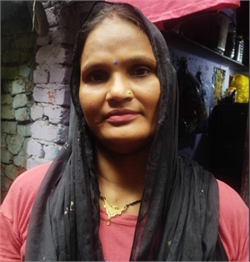 Sunita - Part time Baby Sitter in Railway Dispensary in Delhi
