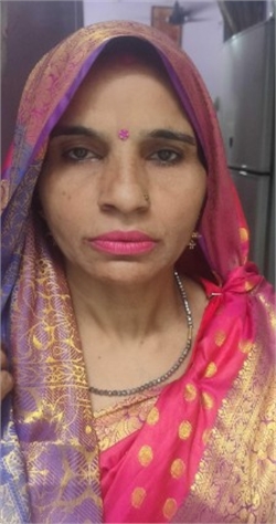Sunita - Part time Baby Sitter in Indira Camp in Delhi