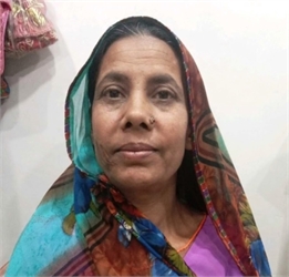 Sunita - Part time Cleaner in Naraina Village in Delhi