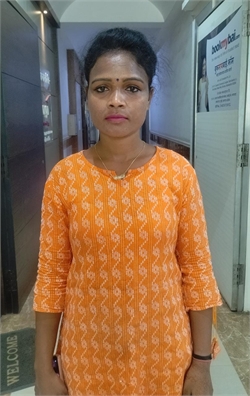 Sunita Hemrom - Full time Cleaner in Santacruz West in Mumbai