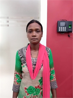 Sunita lakra - Full time Cleaner in Malad west in Mumbai