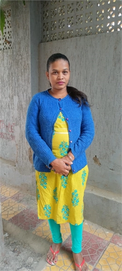 Sunita Pahariya - Full time Cook and Baby Sitter in Kotla Mubarak Pur Uday Chand Marg in Delhi