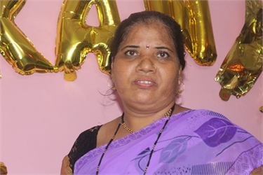 Surekha tale - Part time Cook in Vile Parle East in Mumbai
