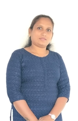 Suvarna mangesh Donde - Full time Baby Sitter in Nashik in Nashik
