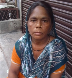 Urmila - Part time Cleaner and Baby Sitter in Kondli in Delhi