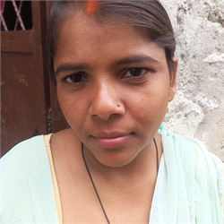 Urmila - Part time Cleaner and Cook in Sukhdev Vihar in Delhi