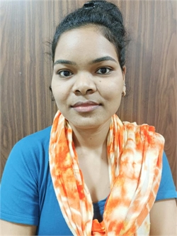 Urmila Bai - Full time Cleaner and Cook in Santacruz in Mumbai