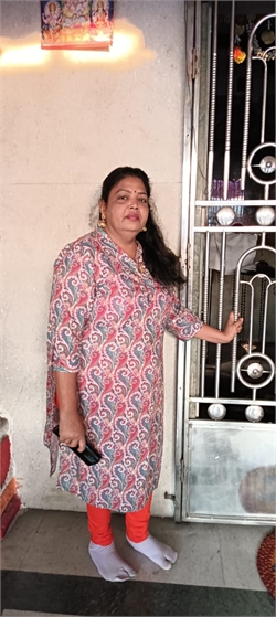Urmila bahen kulai - Part time Cook and Baby Sitter in khar in Mumbai
