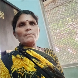 Usha Waghmare - Full time Cleaner and Cook and Patient Care and Elderly Care in Bhusawal in Jalgaon