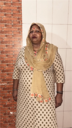 vidhya - Part time Patient Care and Elderly Care in Chandrawal in Delhi