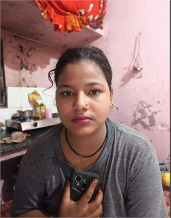 Zainab Khatun - Part time Cleaner in Meera Bagh, in Delhi