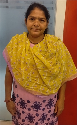 Zulekha shaikh - Full time Cleaner and Cook and Baby Sitter in byculla in Mumbai